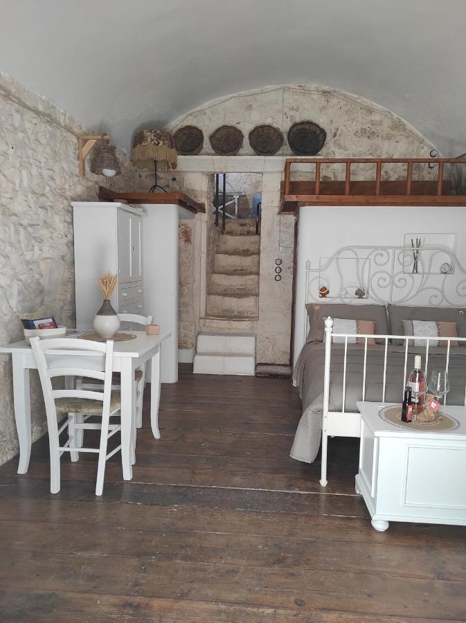 Nel Vico Antico Villa Ostuni Exterior foto